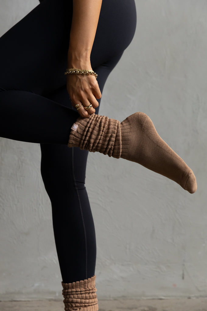 Bamboo Slouch Socks - Mocha