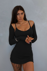 Shrug with Thumbholes - Black
